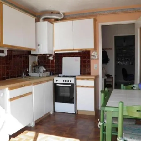 Beau 4 Pieces Au Dernier Etage Apartamento